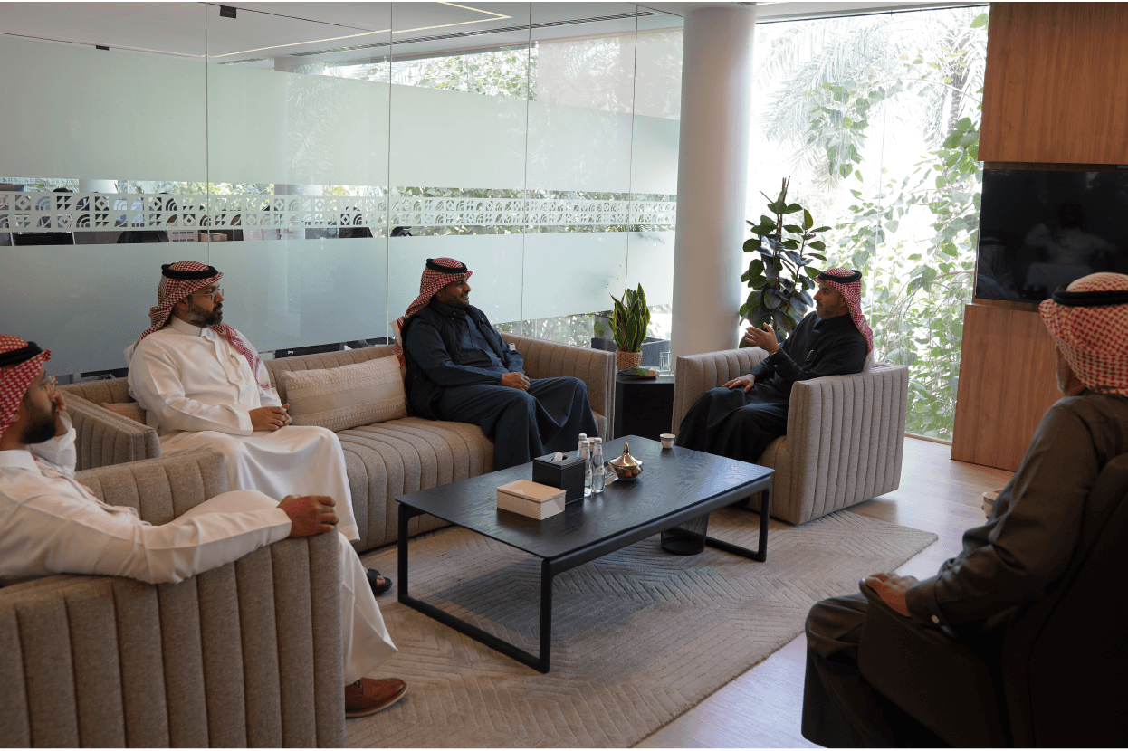مدير عام المعهد يستقبل الأمين العام للهيئة السعودية للمهندسين