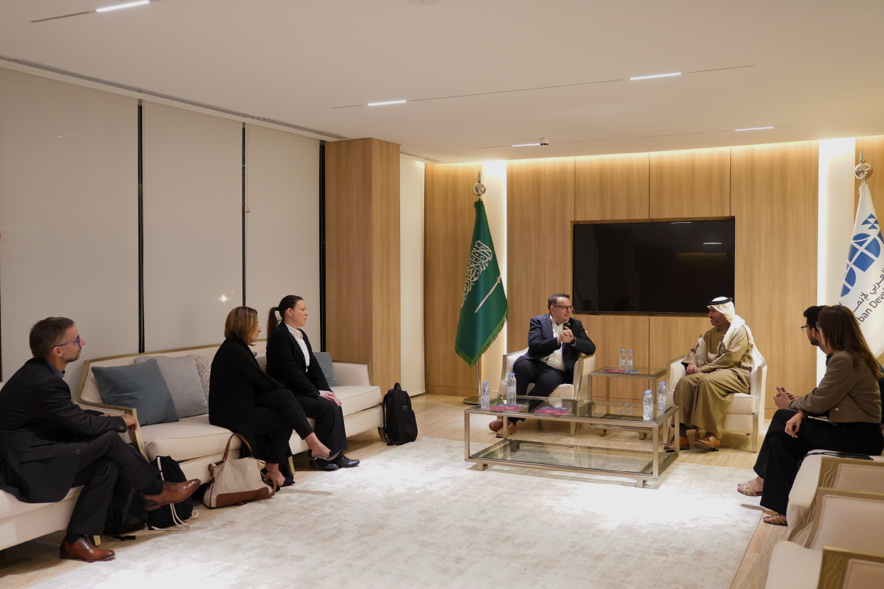 مدير عام المعهد يستقبل مدير التعاون الدولي في هانوفر الألمانية والوفد المرافق له